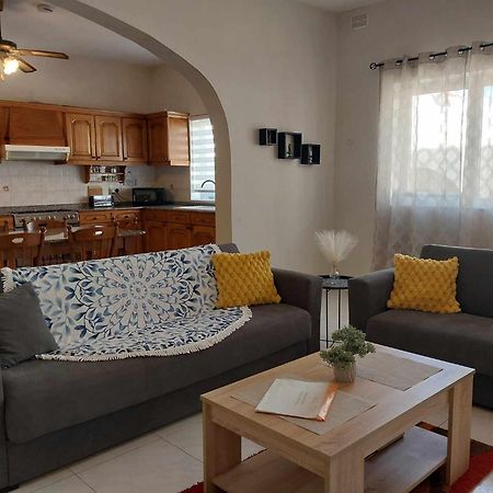 Nr41 Holiday Apartment - Close To Village Centre, Promenade, Shops & Restaurants Marsaxlokk Esterno foto