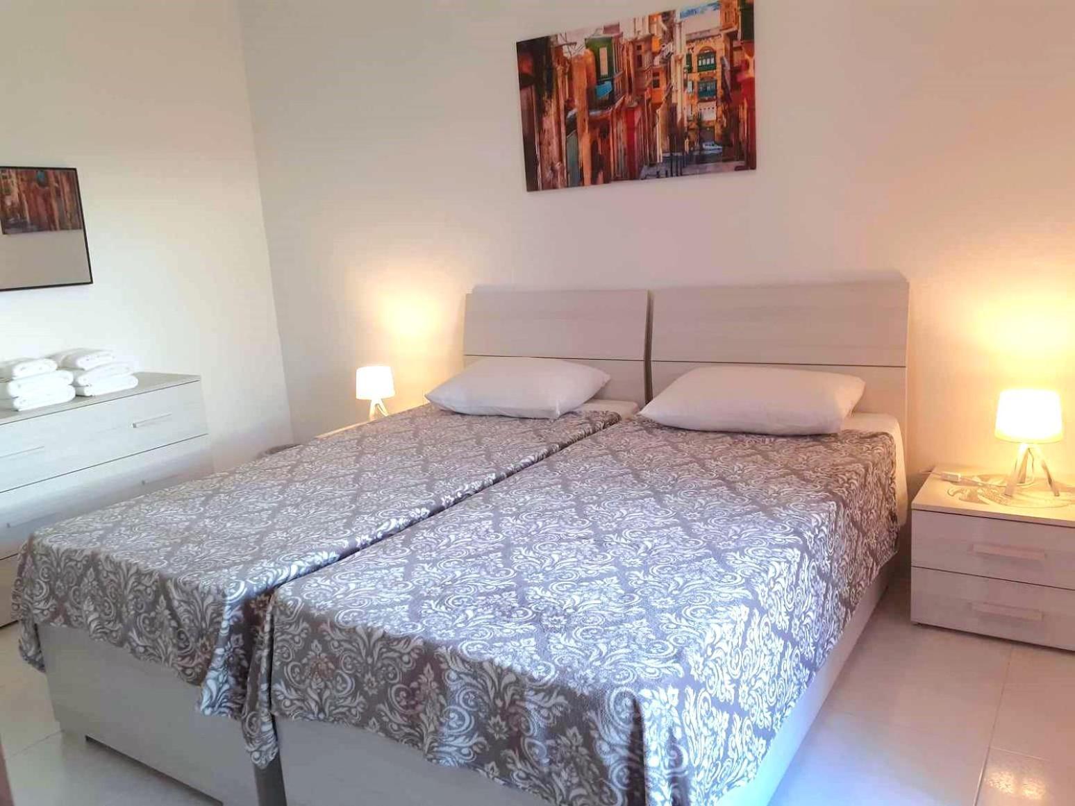 Nr41 Holiday Apartment - Close To Village Centre, Promenade, Shops & Restaurants Marsaxlokk Esterno foto