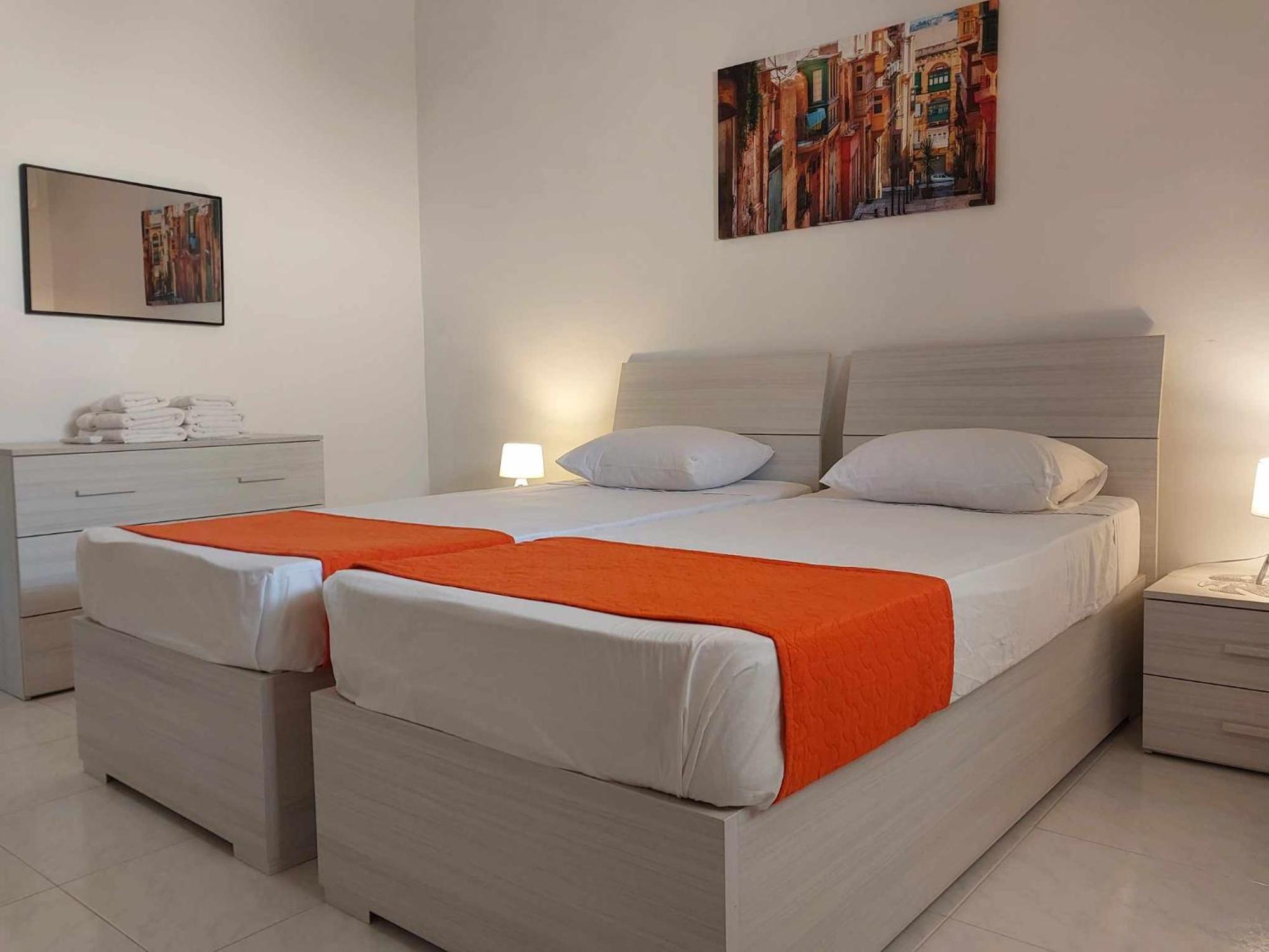 Nr41 Holiday Apartment - Close To Village Centre, Promenade, Shops & Restaurants Marsaxlokk Esterno foto